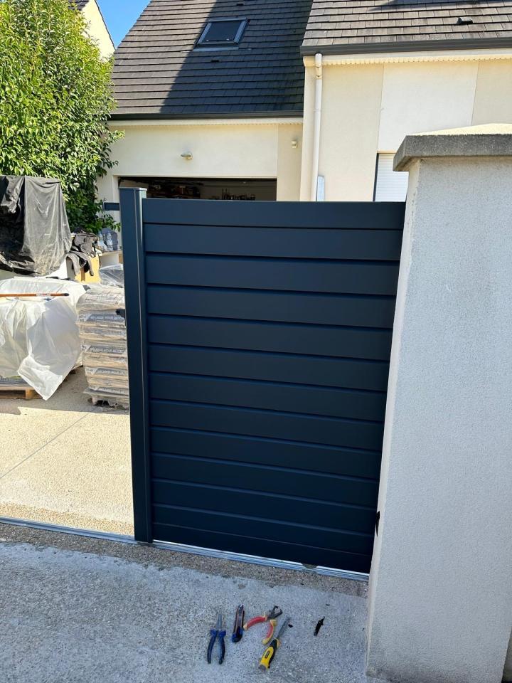 Création et pose de menuiserie intérieure extérieure à Montrouge