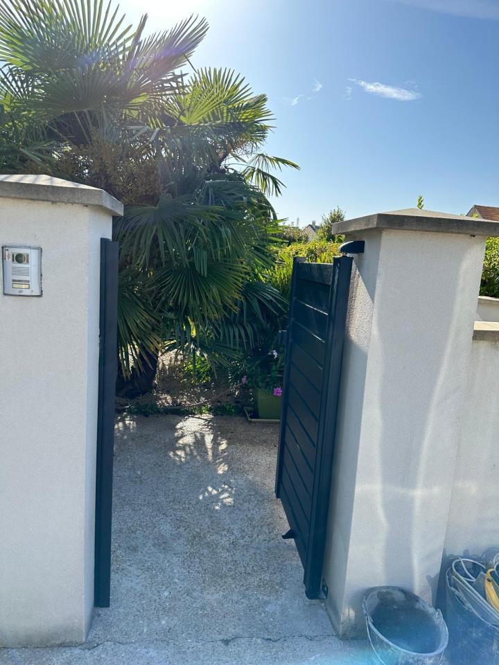 Création et pose de menuiserie intérieure extérieure à Montrouge